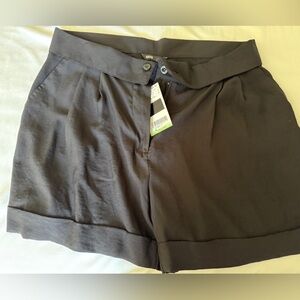 Mango Shorts US6 NWT